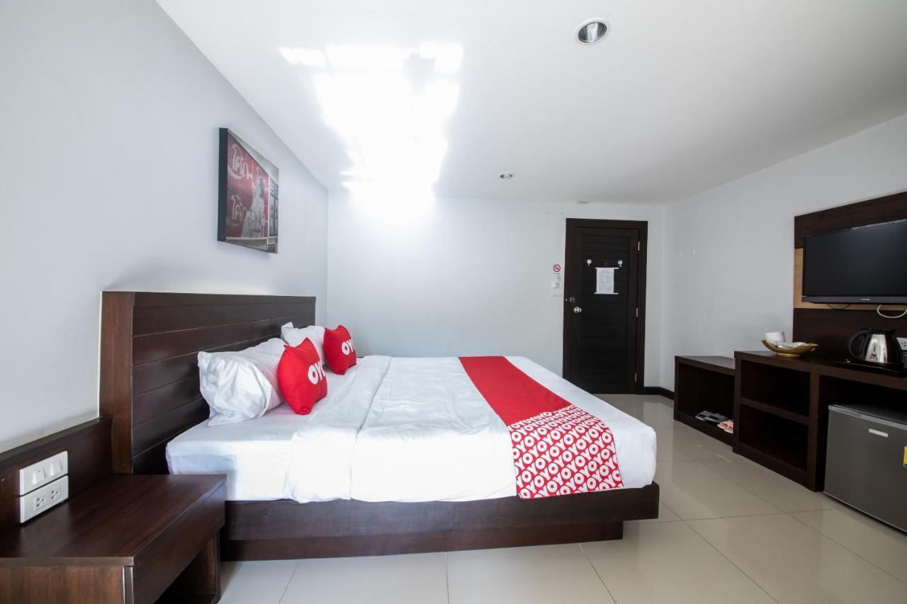 Oyo 373 Mc Ginger House Hotell Patong Eksteriør bilde
